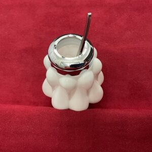 Fenton Teardrop White Milkglass Condiment Mustard